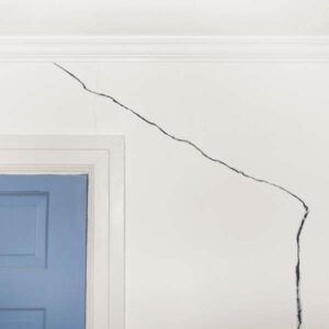 crack in foundation